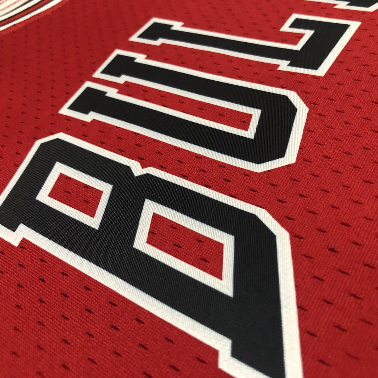 Michael Jordan - Bulls Jersey - Hardwood Classics 1997/98 Swingman Roja