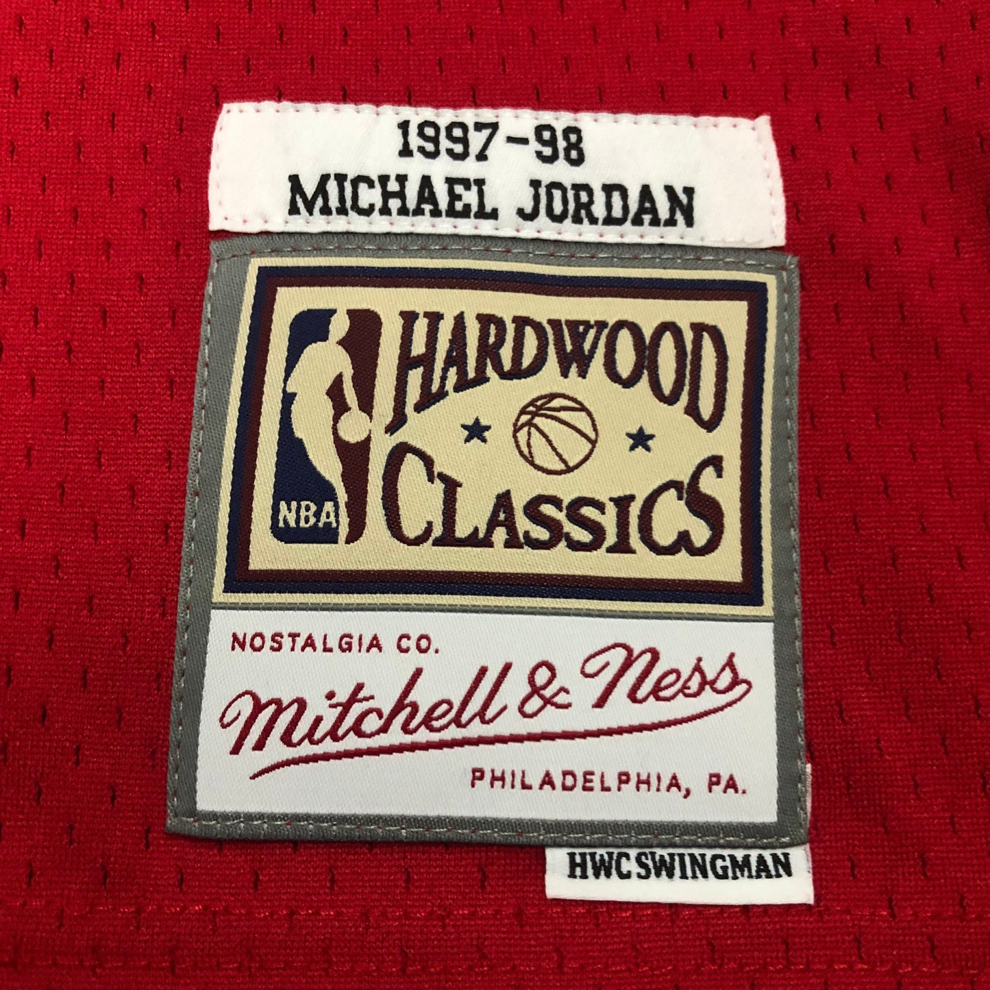 Michael Jordan - Bulls Jersey - Hardwood Classics 1997/98 Swingman Roja