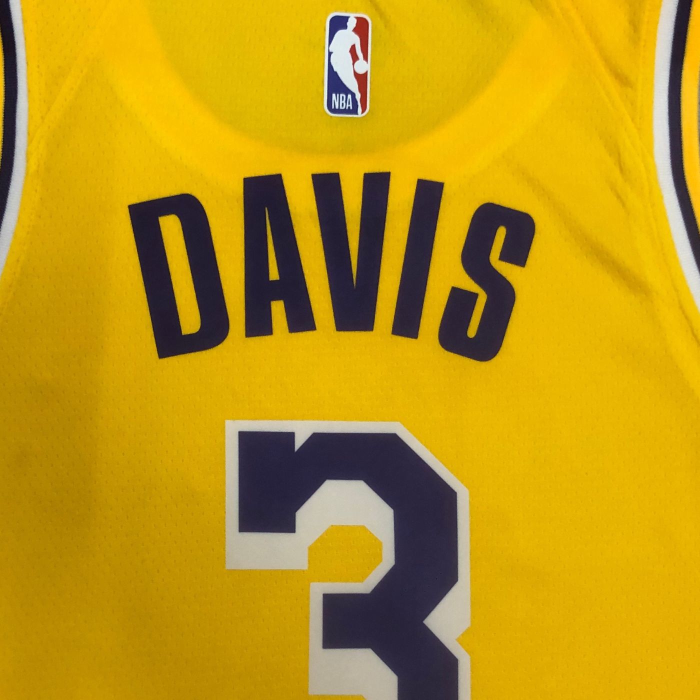 Anthony Davis - Lakers Jersey - Icon Edition Swingman 2023/24