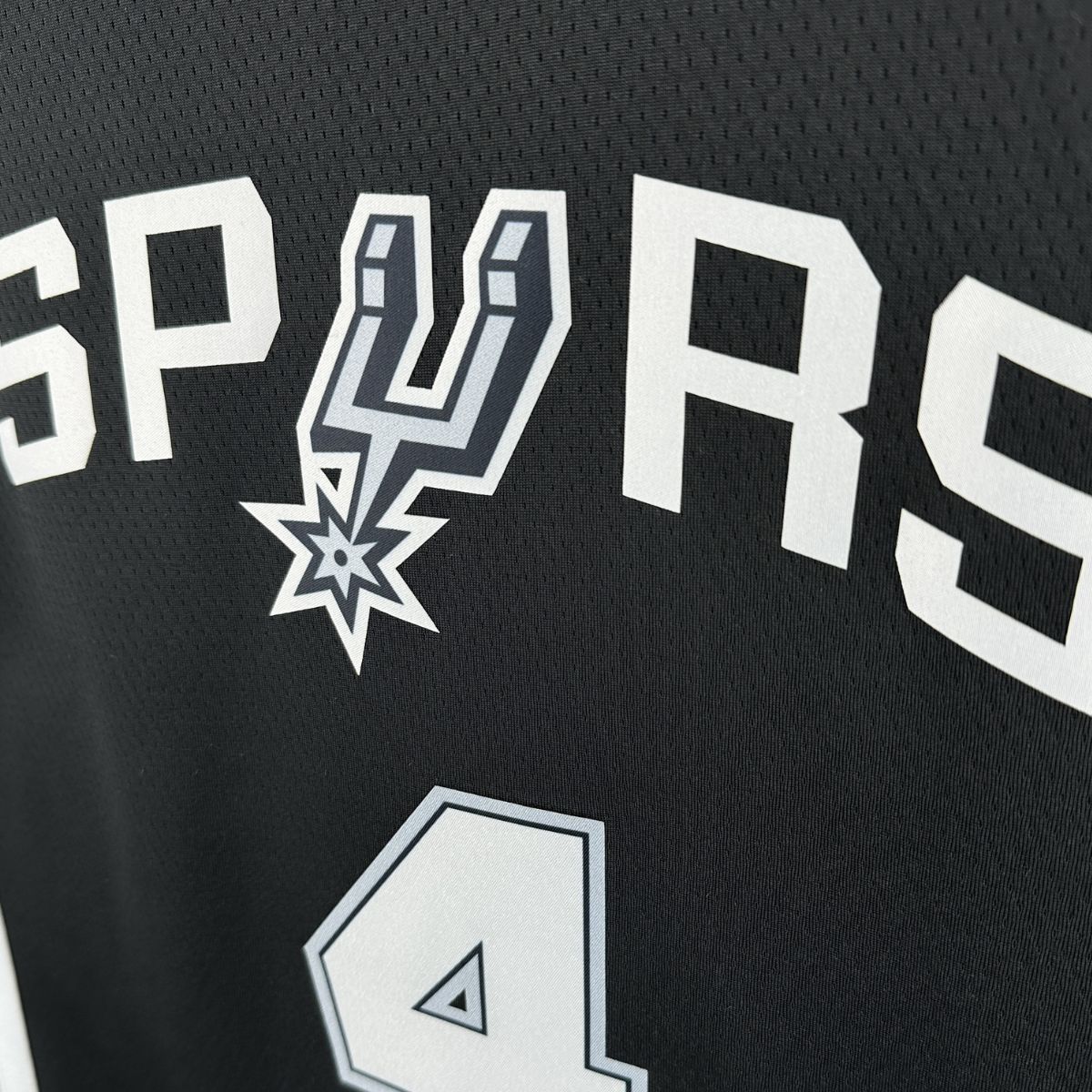 De'Aaron Fox – Spurs Jersey – Icon Edition Swingman 2024/25