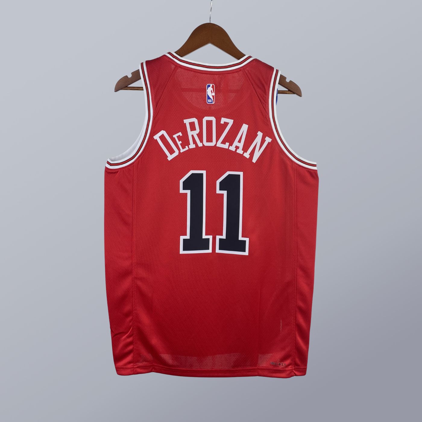 DeMar DeRozan - Bulls Jersey - Icon Edition Swingman 2023/24