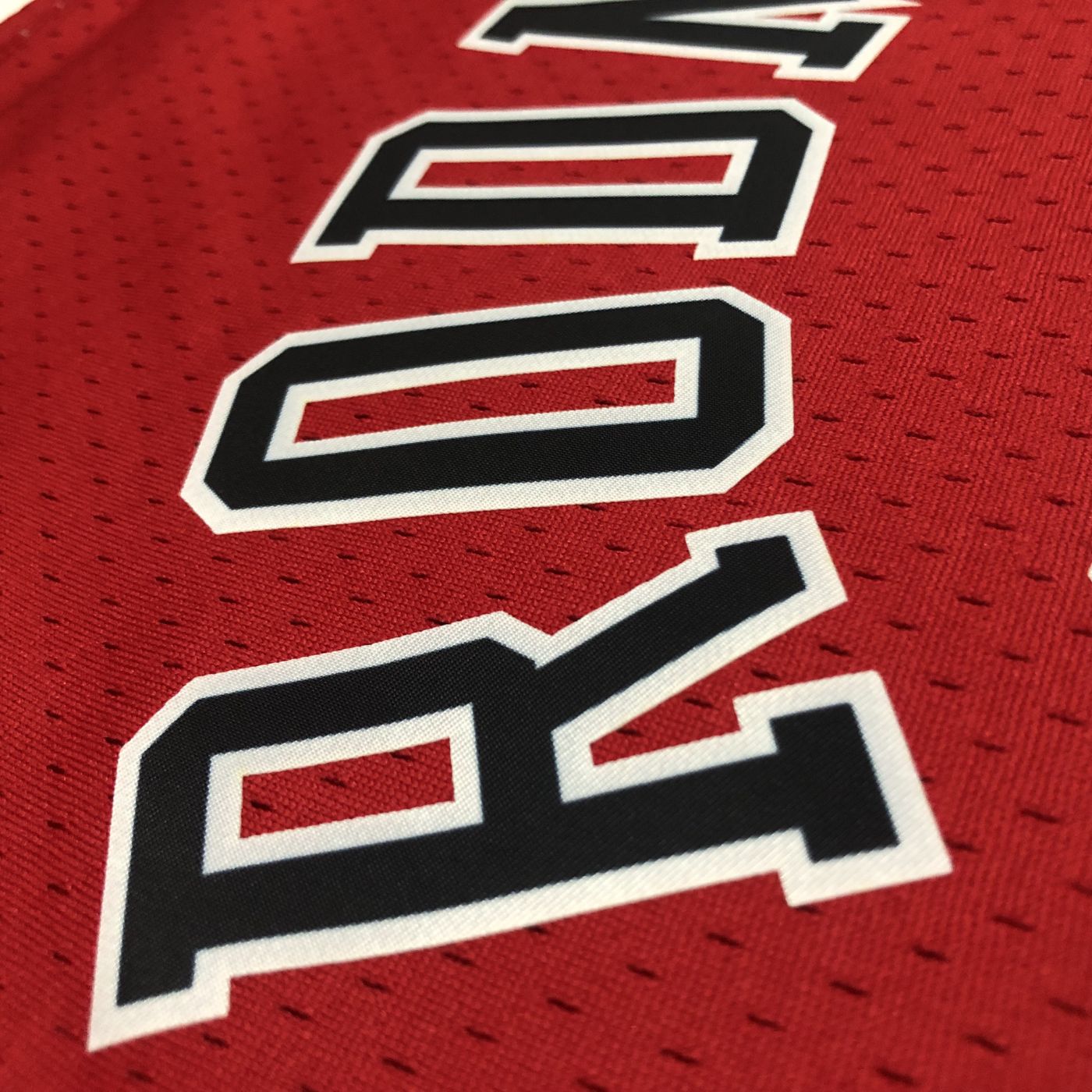 Dennis Rodman - Bulls Jersey - Hardwood Classics 1995/96 Swingman Roja