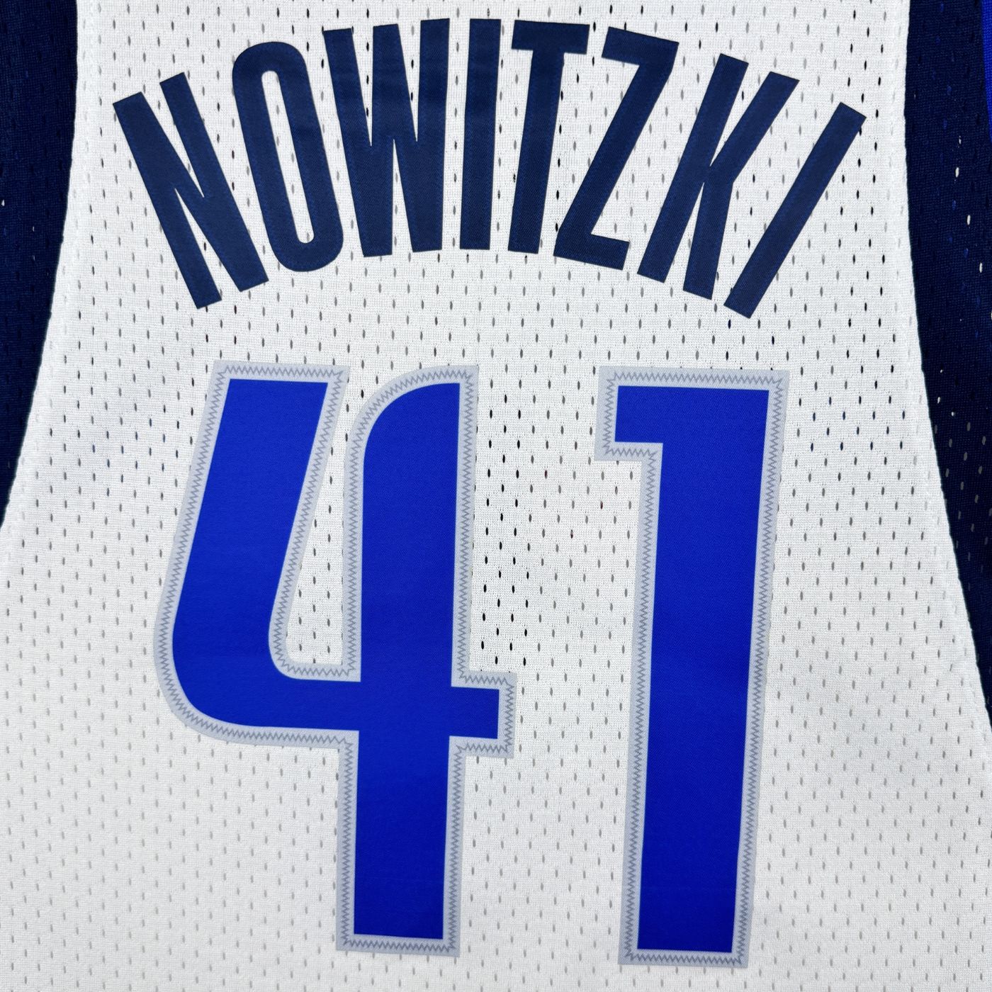 Dirk Nowitzki – Mavs Jersey – Hardwood Classics 2010/11 Swingman Blanca
