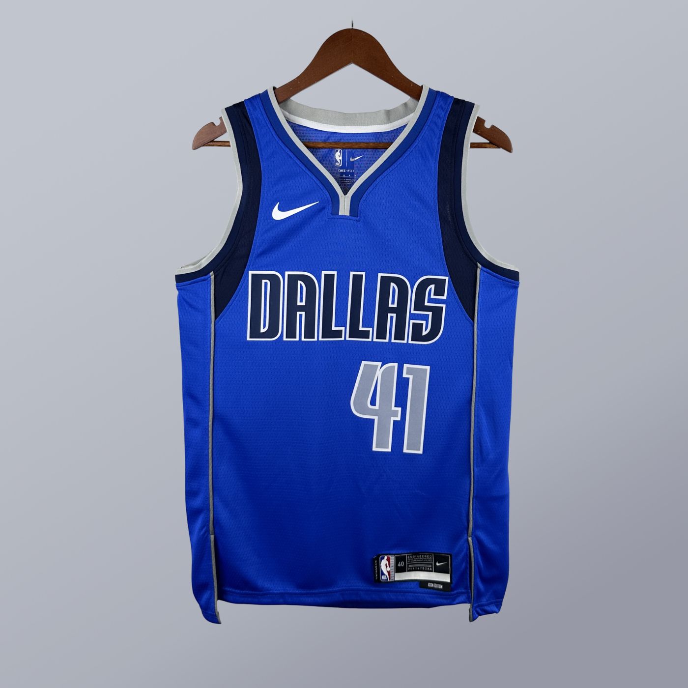 Dirk Nowitzki - Mavs Jersey - Icon Edition Swingman 2019/20