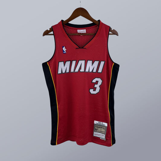 Dwyane Wade - Heat Jersey - Hardwood Classics 2005/06 Swingman Roja