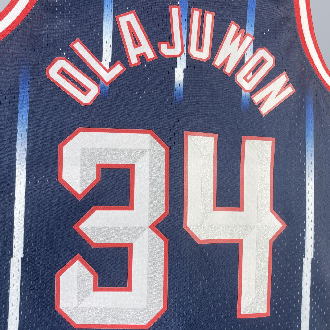Hakeem Olajuwon - Rockets Jersey - Hardwood Classics 1996/97 Swingman Azul