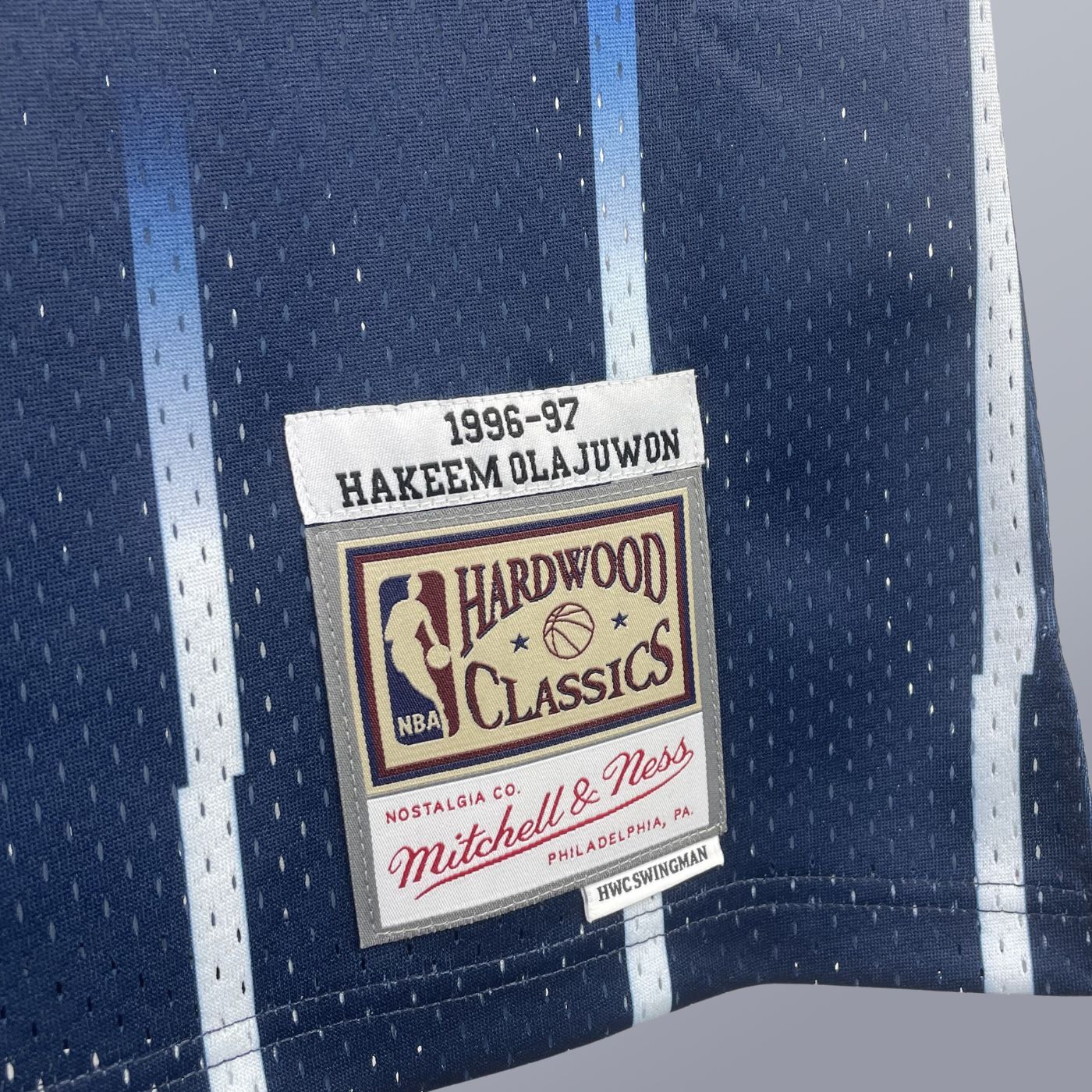 Hakeem Olajuwon - Rockets Jersey - Hardwood Classics 1996/97 Swingman Azul