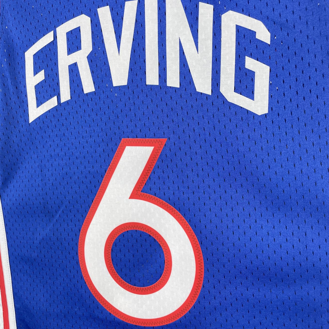 Julius Erving - Seven Sixers Jersey - Hardwood Classics 1982/83 Swingman Azul