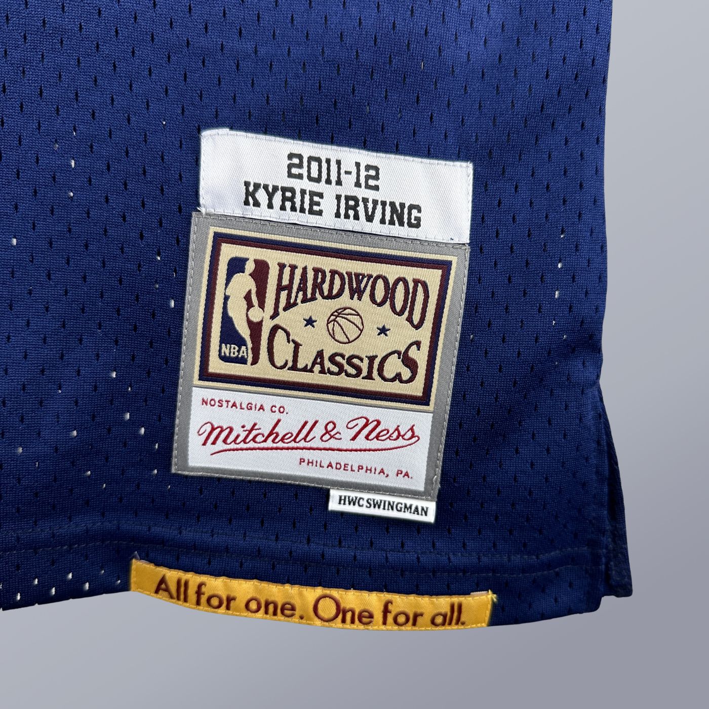 Kyrie Irving - Cavaliers Jersey - Hardwood Classics 2011/12 Swingman Azul