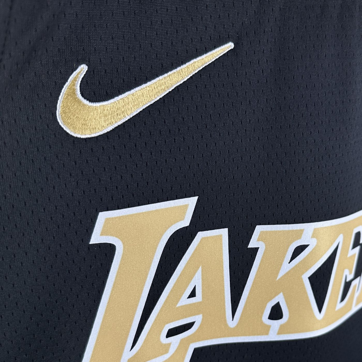 LeBron James - Lakers Jersey - Select Series Authentics 2024