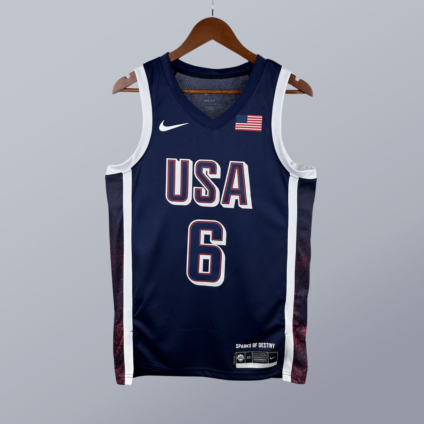 LeBron James - USA Basketball Jersey - 2024 Edition Azul