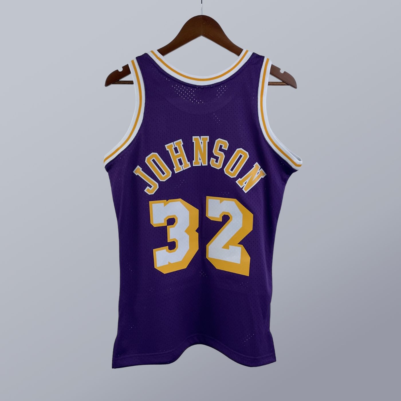 Magic Johnson - Lakers Jersey - Hardwood Classics 1984/85 Swingman Morada