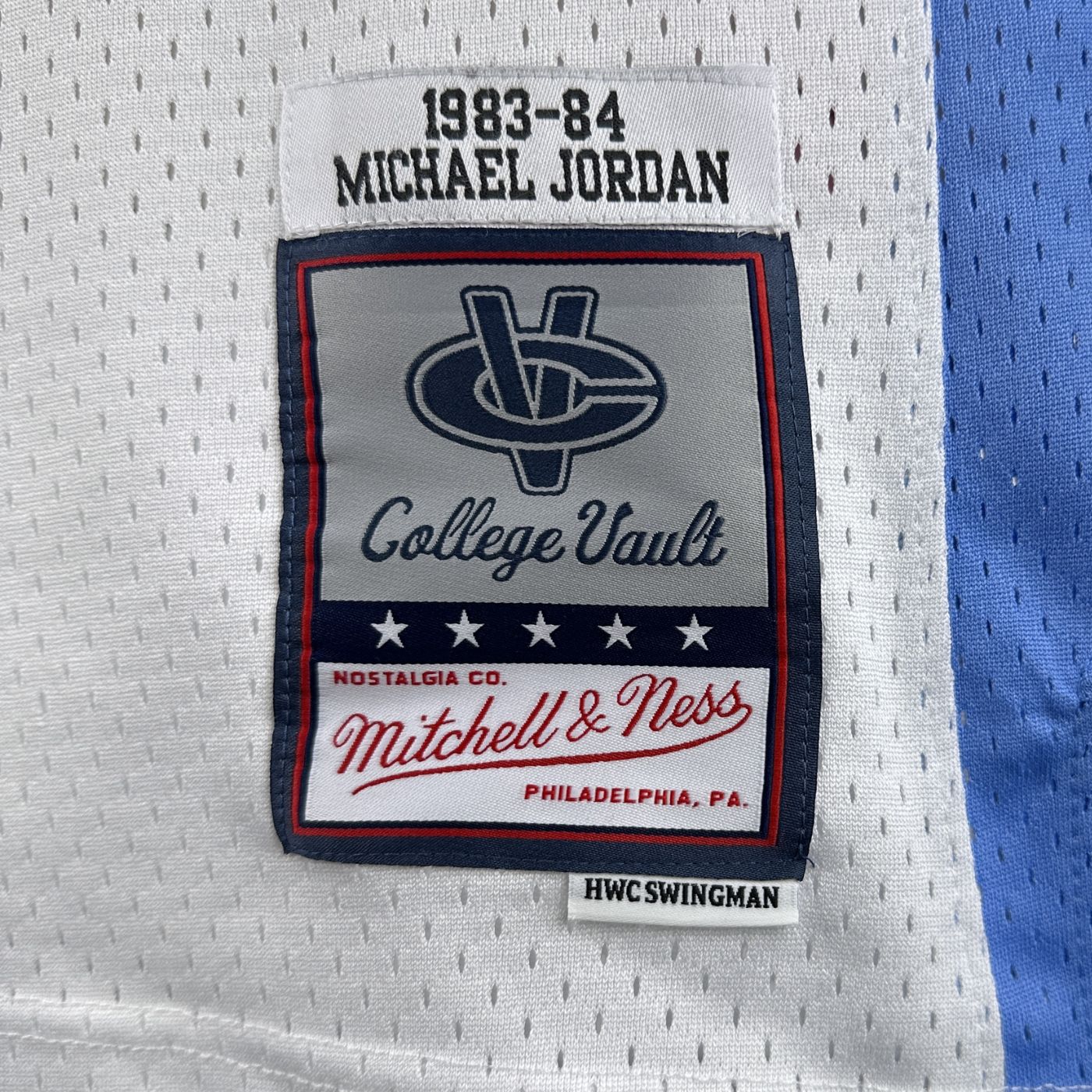 Michael Jordan - North Carolina Jersey - College Vault 1983/84 Swingman Blanca
