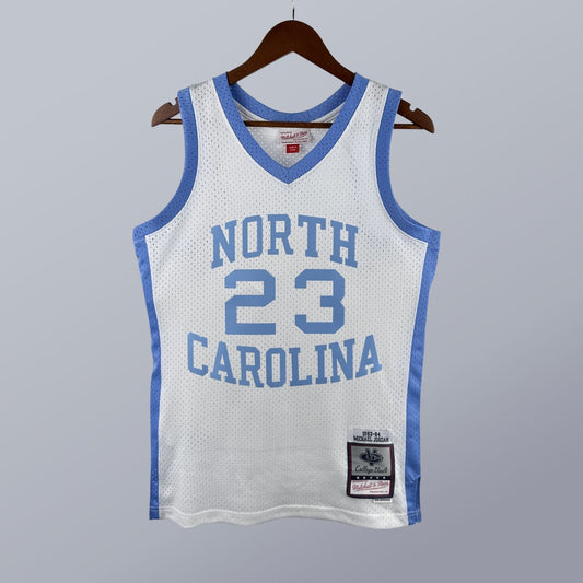 Michael Jordan - North Carolina Jersey - College Vault 1983/84 Swingman Blanca