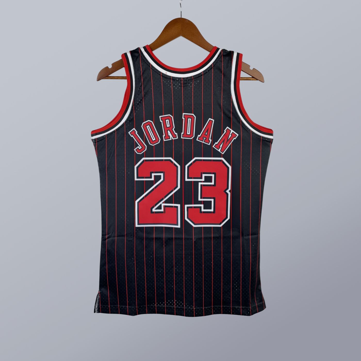 Michael Jordan - Bulls Jersey - Hardwood Classics 1995/96 Swingman Negra