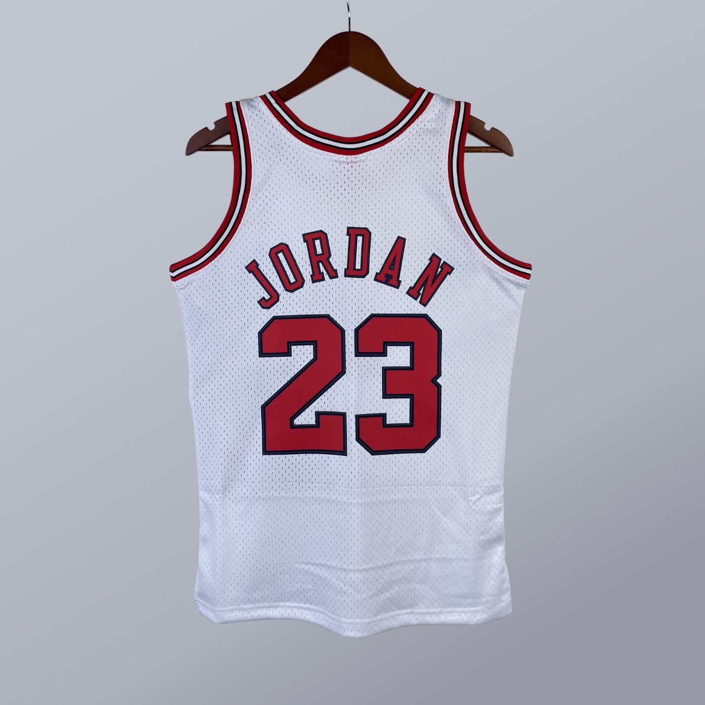 Michael Jordan - Bulls Jersey - Hardwood Classics 1997/98 Swingman Blanca
