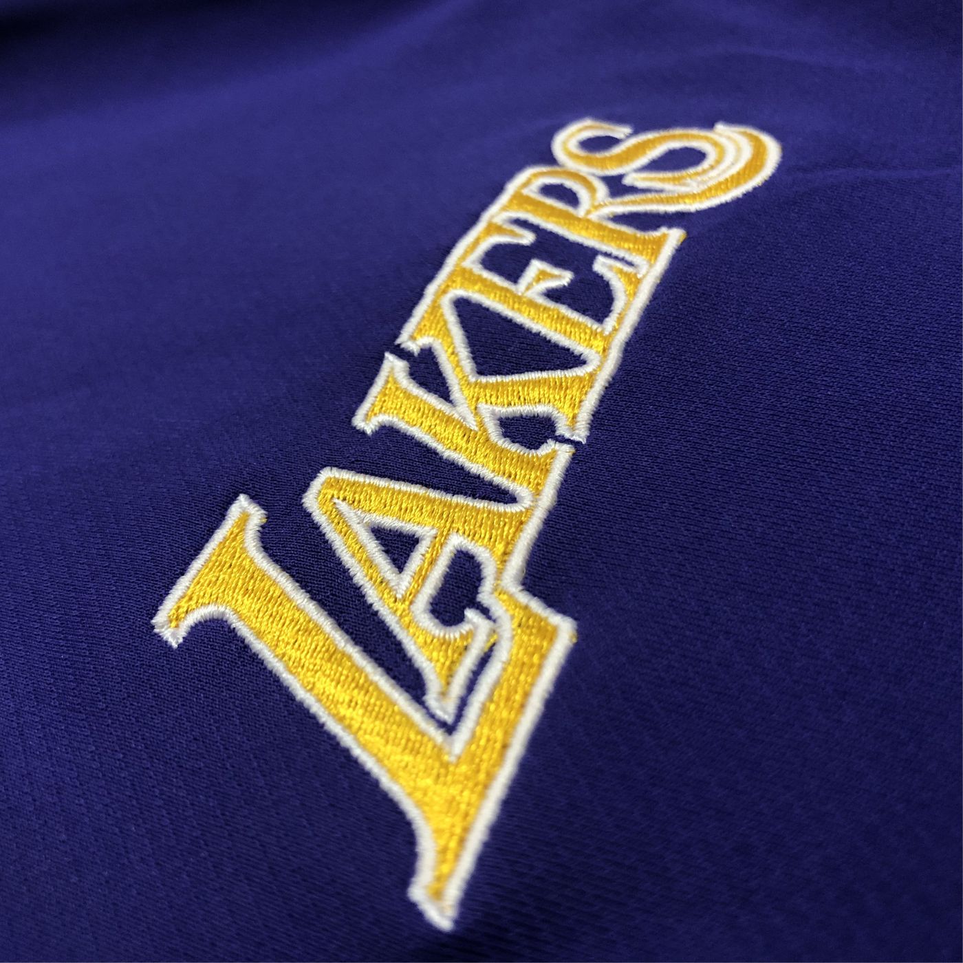 Polerón Lakers Pre-game Style – Morado