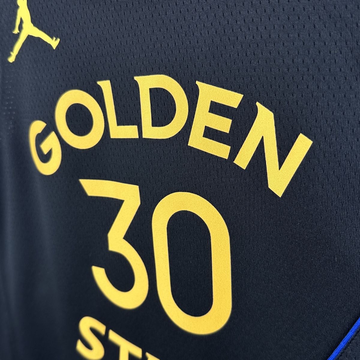 Stephen Curry - Warriors Jersey - Statement Edition Swingman 2024/25