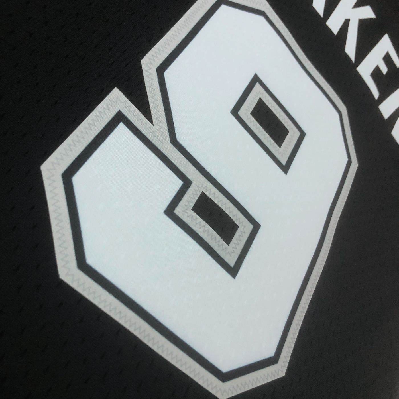 Tony Parker - Spurs Jersey - Hardwood Classics 2002/03 Swingman Negra