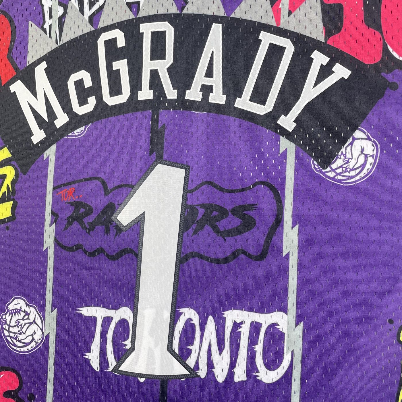 Tracy McGrady - Raptors Jersey - Hardwood Classics 1999/00 Swingman Slap Stickers