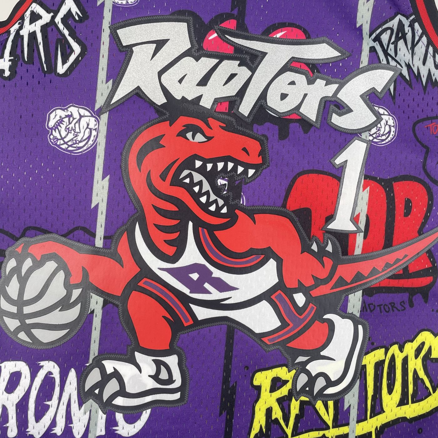 Tracy McGrady - Raptors Jersey - Hardwood Classics 1999/00 Swingman Slap Stickers