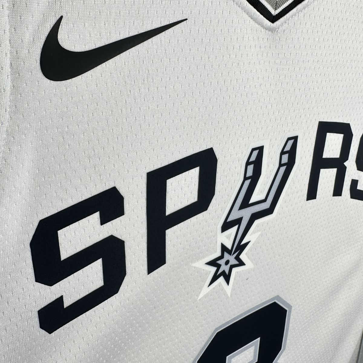 Chris Paul – Spurs Jersey – Association Edition Swingman 2024/25