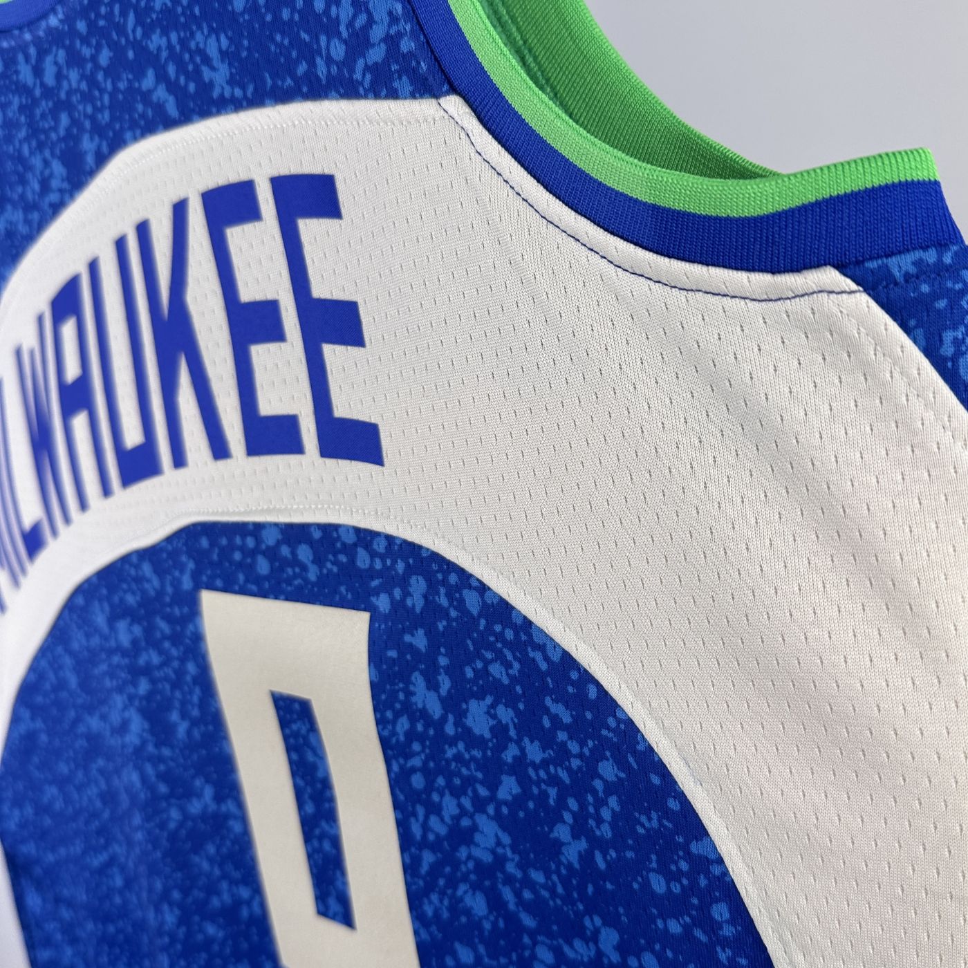 Damian Lillard - Bucks Jersey - City Edition Swingman 2023/24