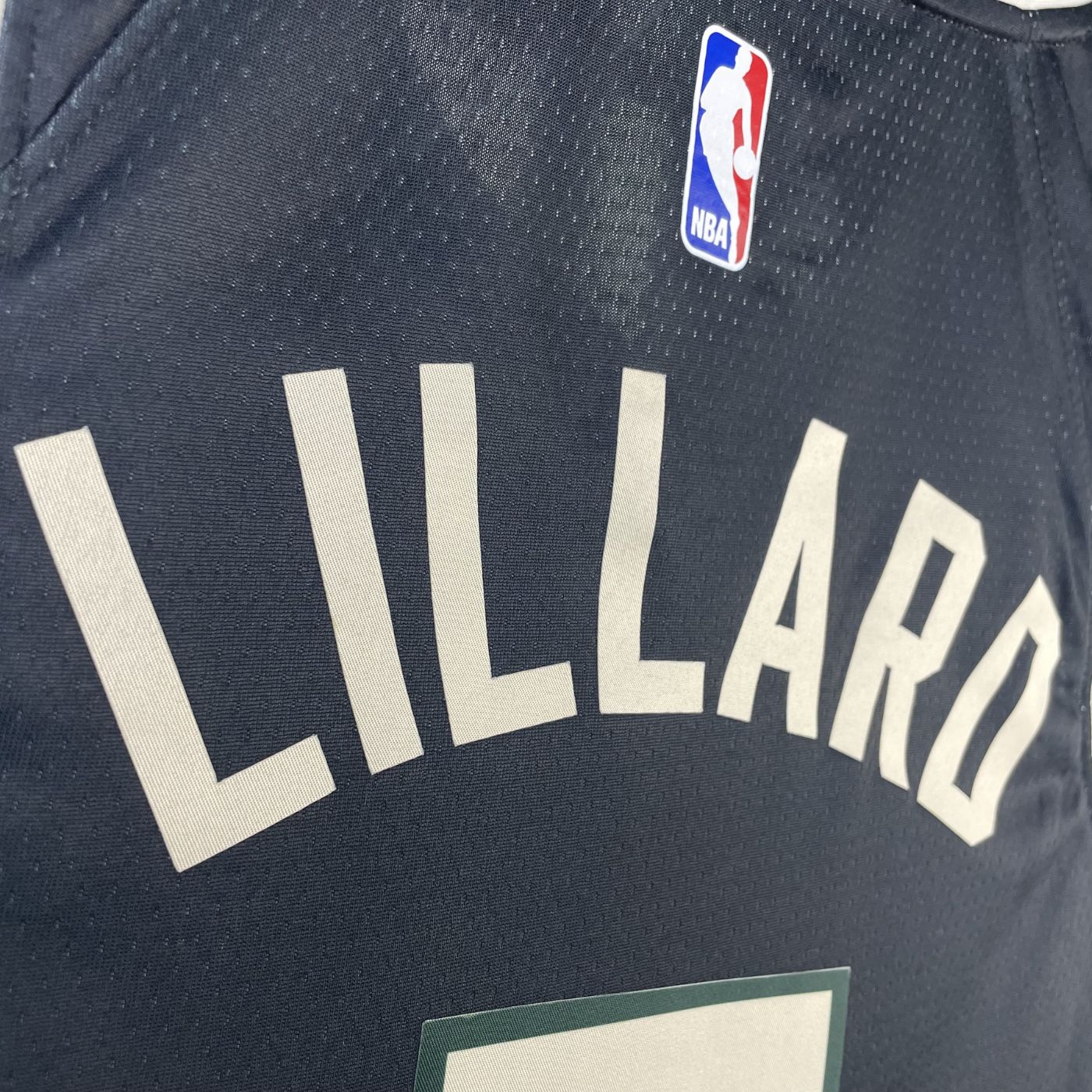 Damian Lillard - Bucks Jersey - Statement Edition Swingman 2023/24