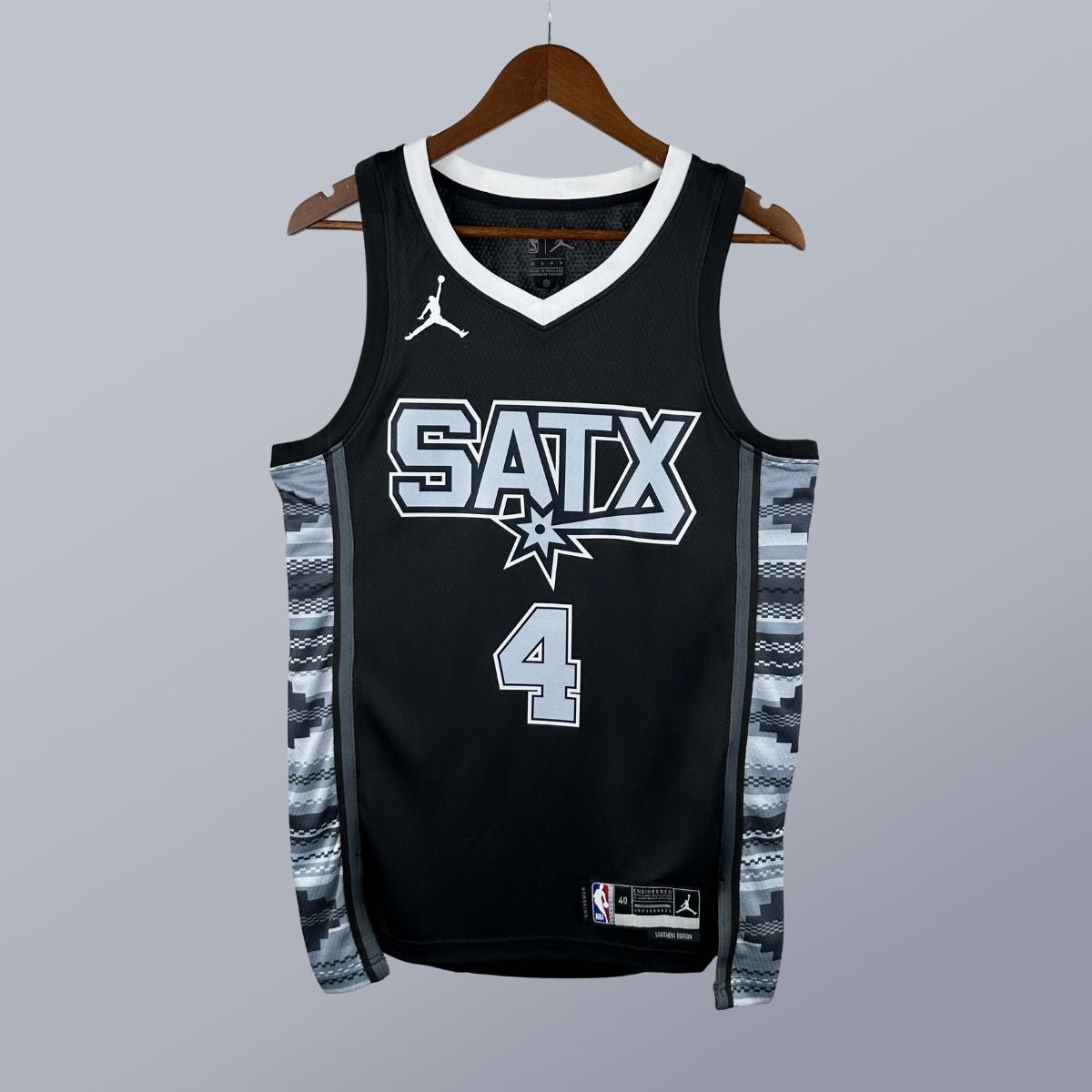 De'Aaron Fox – Spurs Jersey – Statement Edition Swingman 2024/25