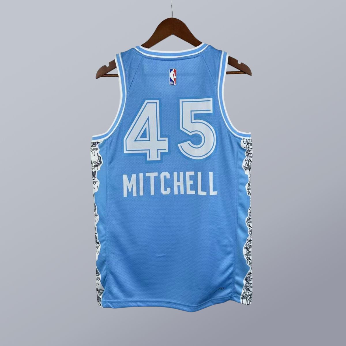 Donovan Mitchell - Cavaliers Jersey - City Edition Swingman 2024/25
