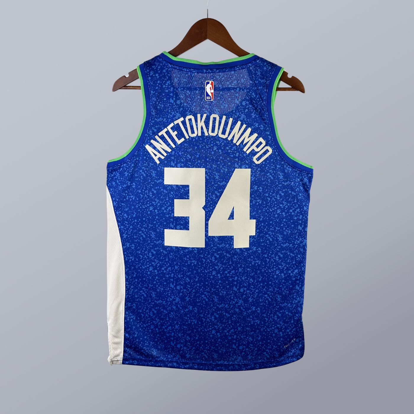 Giannis Antetokounmpo - Bucks Jersey - City Edition Swingman 2023/24