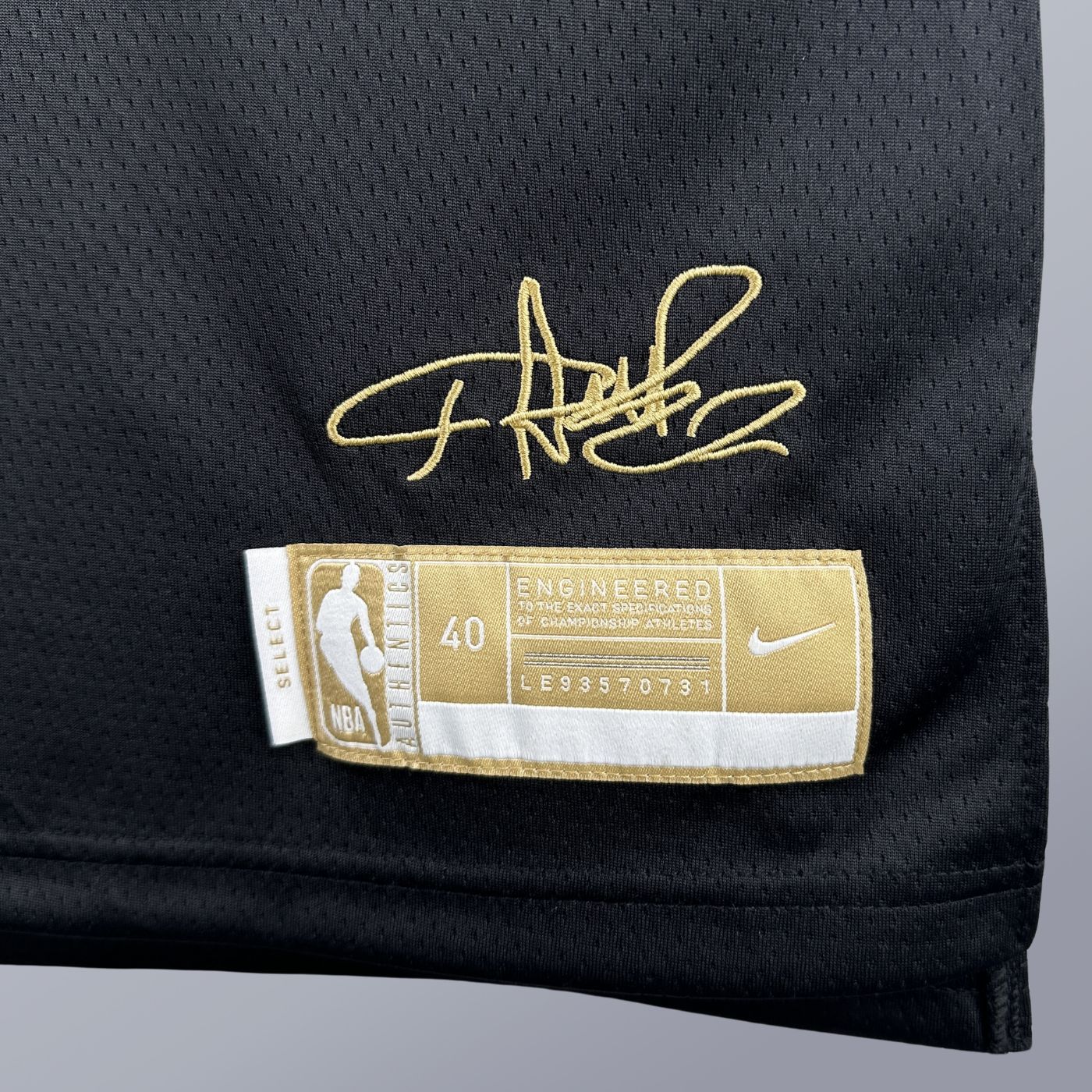 Giannis Antetokounmpo - Bucks Jersey - Select Series Authentics 2024