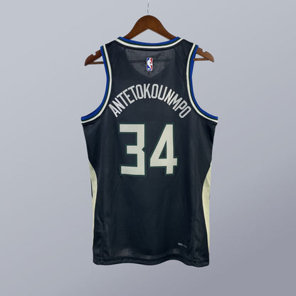 Giannis Antetokounmpo - Bucks Jersey - Statement Edition Swingman 2023/24