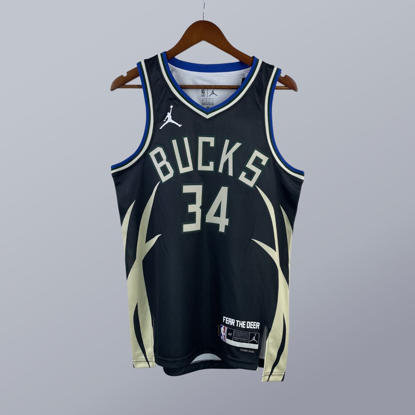 Giannis Antetokounmpo - Bucks Jersey - Statement Edition Swingman 2023/24