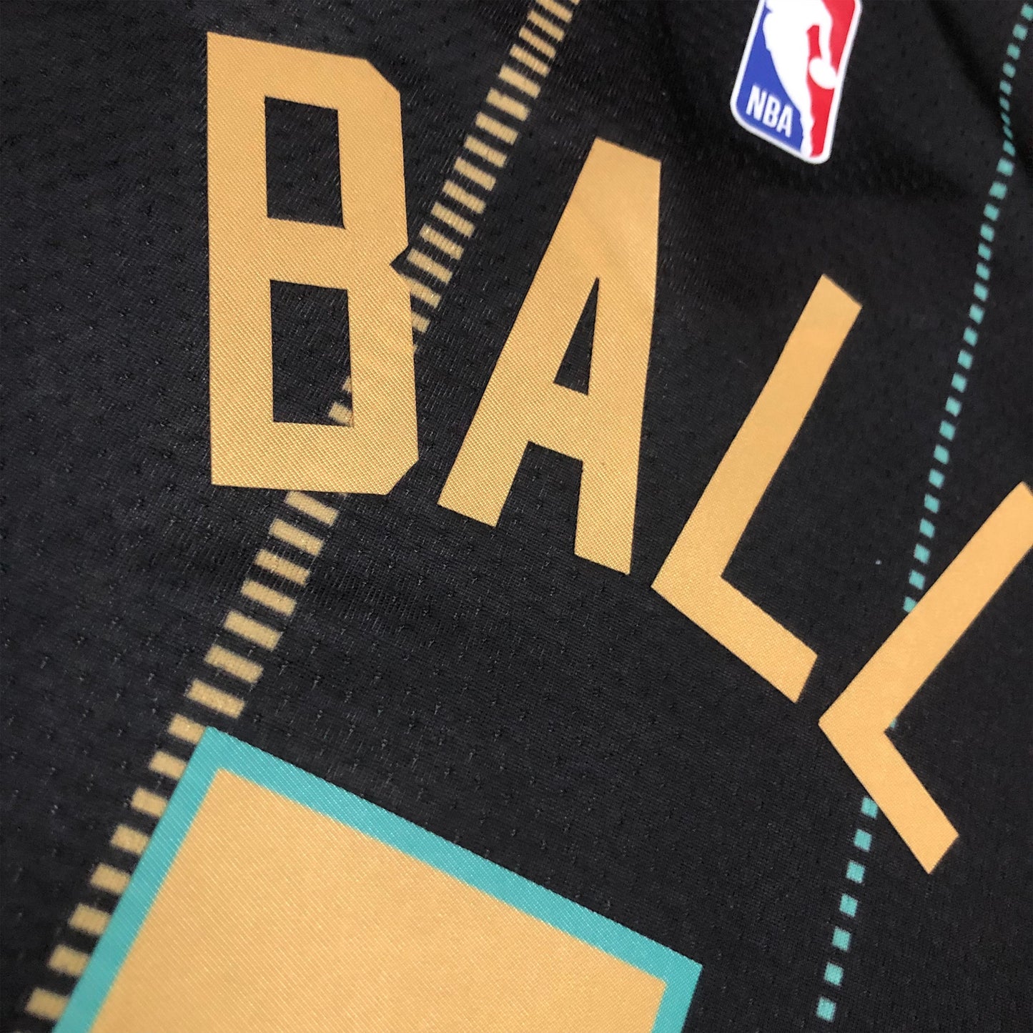LaMelo Ball - Hornets Jersey - City Edition Swingman 2022/23