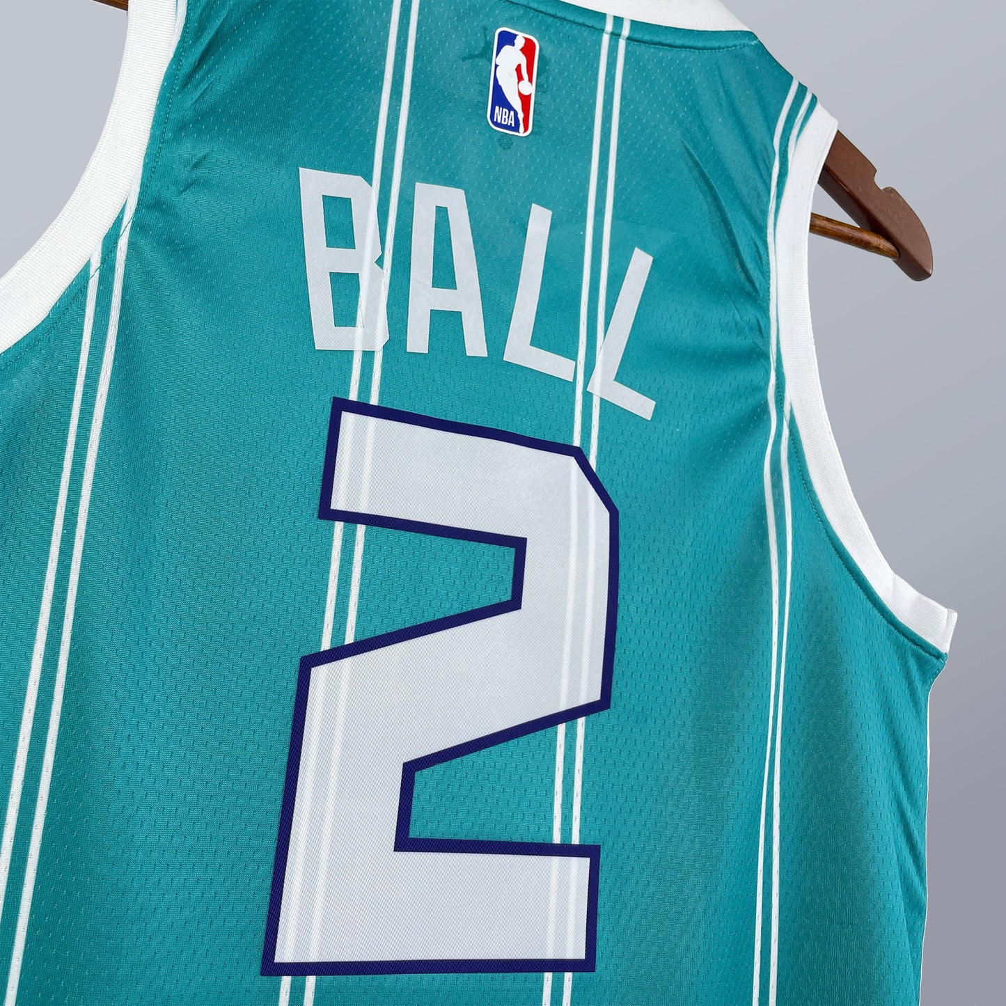 LaMelo Ball - Hornets Jersey - Icon Edition Swingman 2022/23