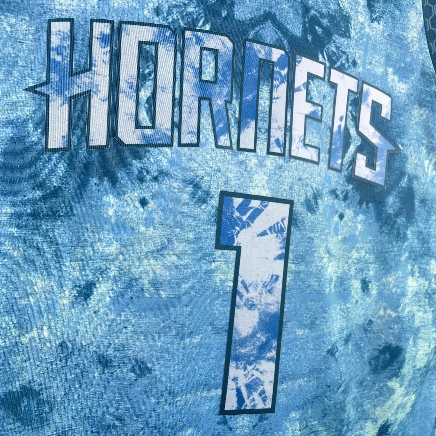 LaMelo Ball - Hornets Jersey - Select Series Authentics 2023