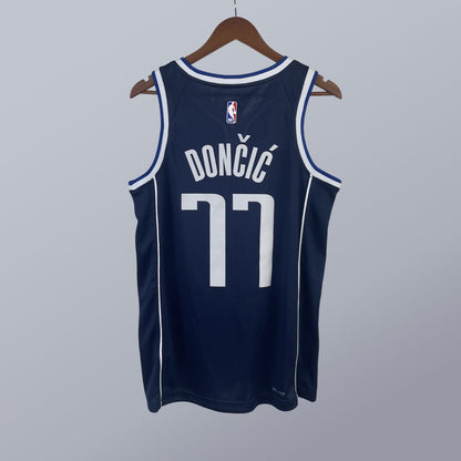 Luka Doncic - Mavs Jersey - Statement Edition Swingman 2022/23