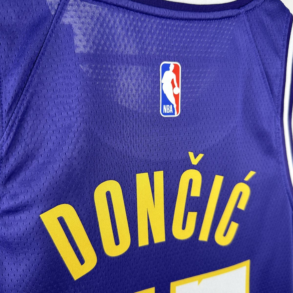 Luka Doncic - Lakers Jersey - Statement Edition Swingman 2025/26