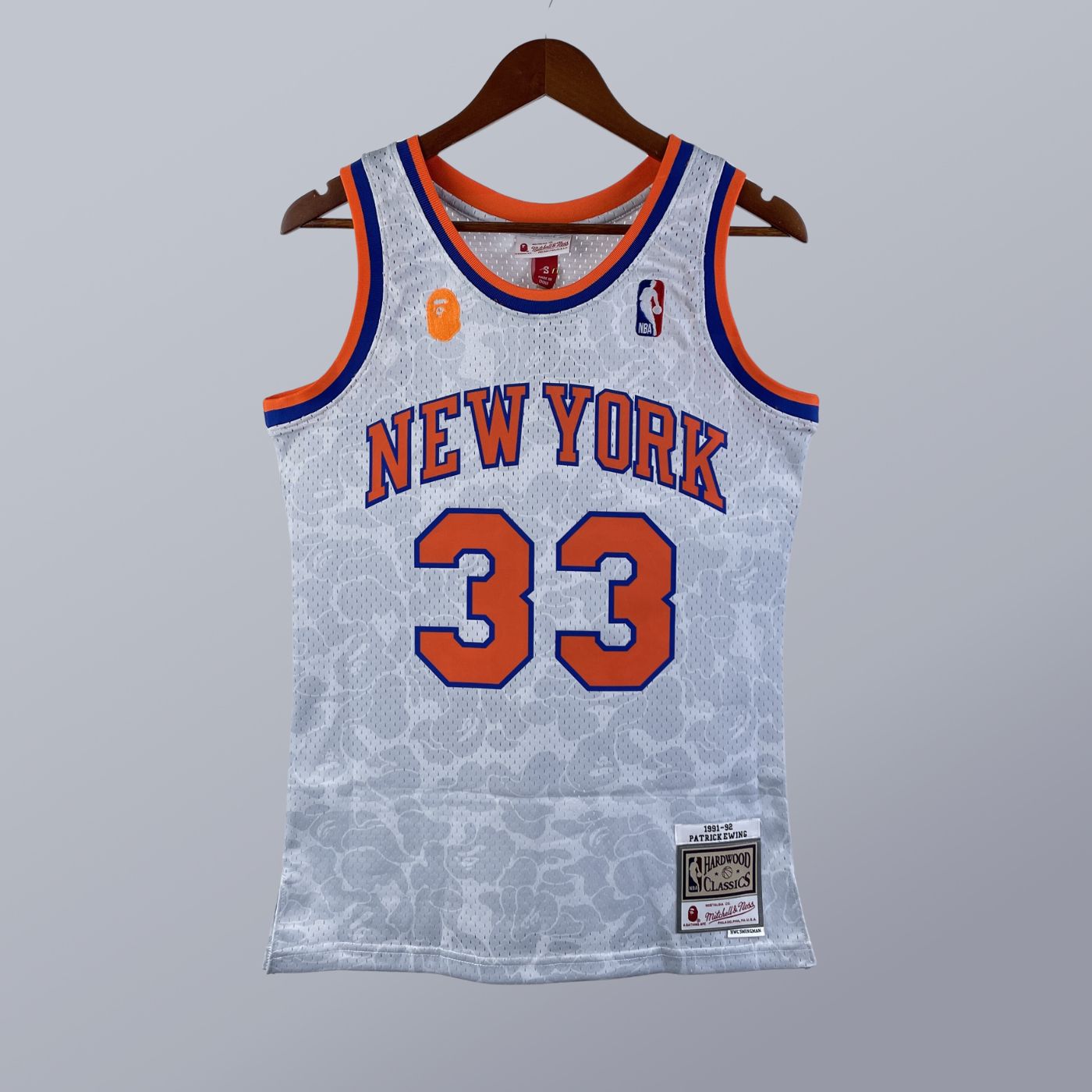 Patrick Ewing - Knicks Jersey - BAPE x Hardwood Classics 1991/92 Swingman Blanca