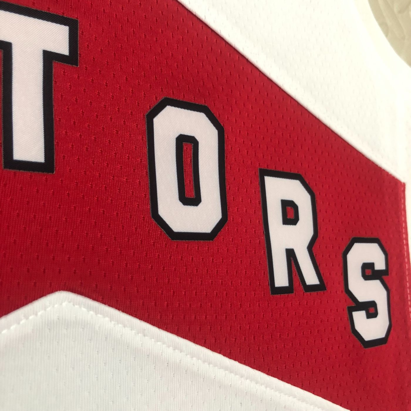 Scottie Barnes - Raptors Jersey - Association Edition Swingman 2023/24